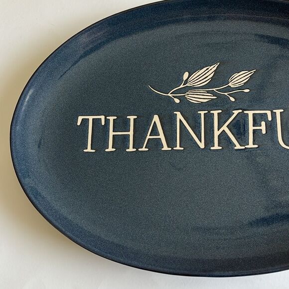 Thankful Platter Thanksgiving Holiday Blue Oval 14” Celebrate It - Picture 2 of 9